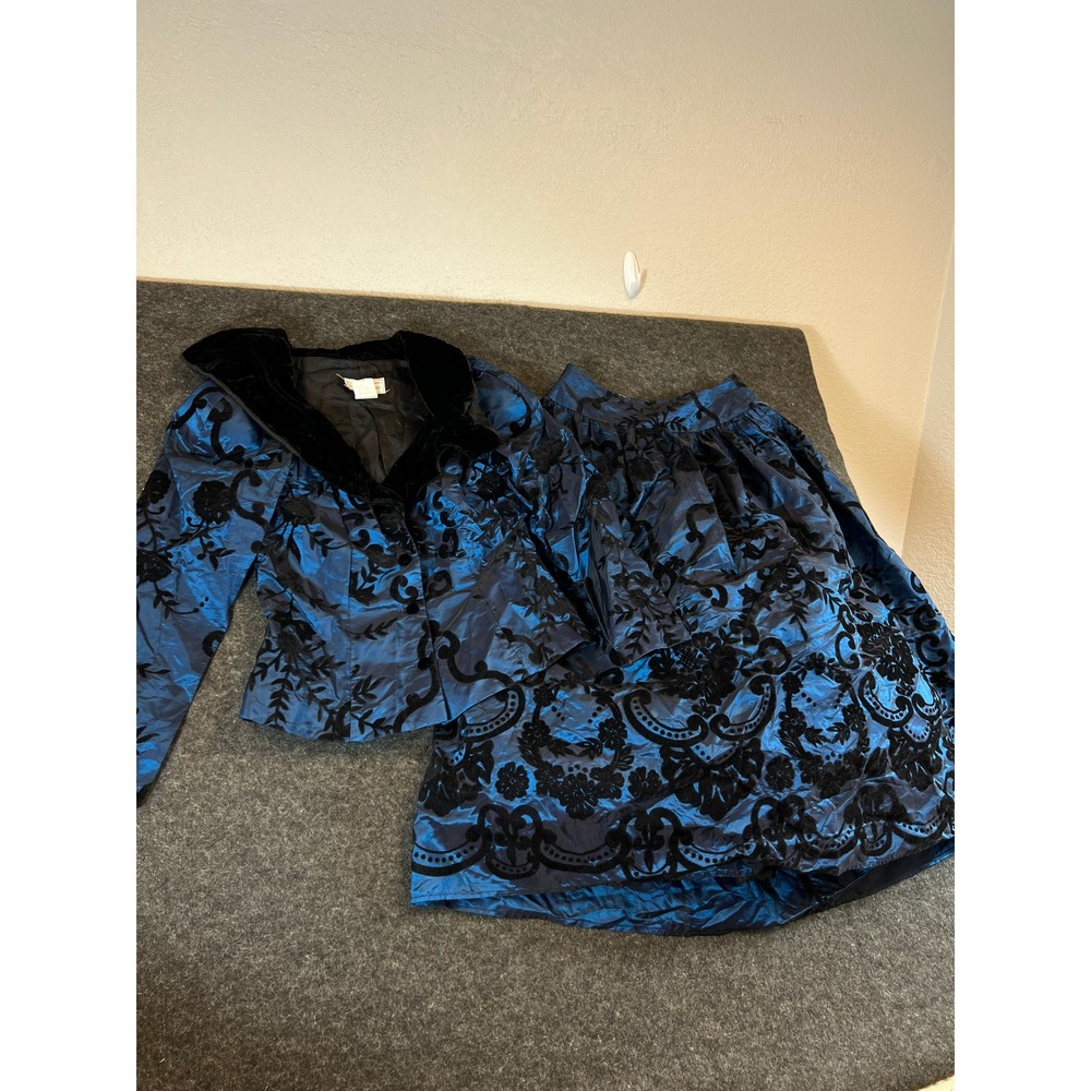 Vintage Scott McClintock Blue Black Velvet Flocked Skirt Suit Set Womens 12 USA